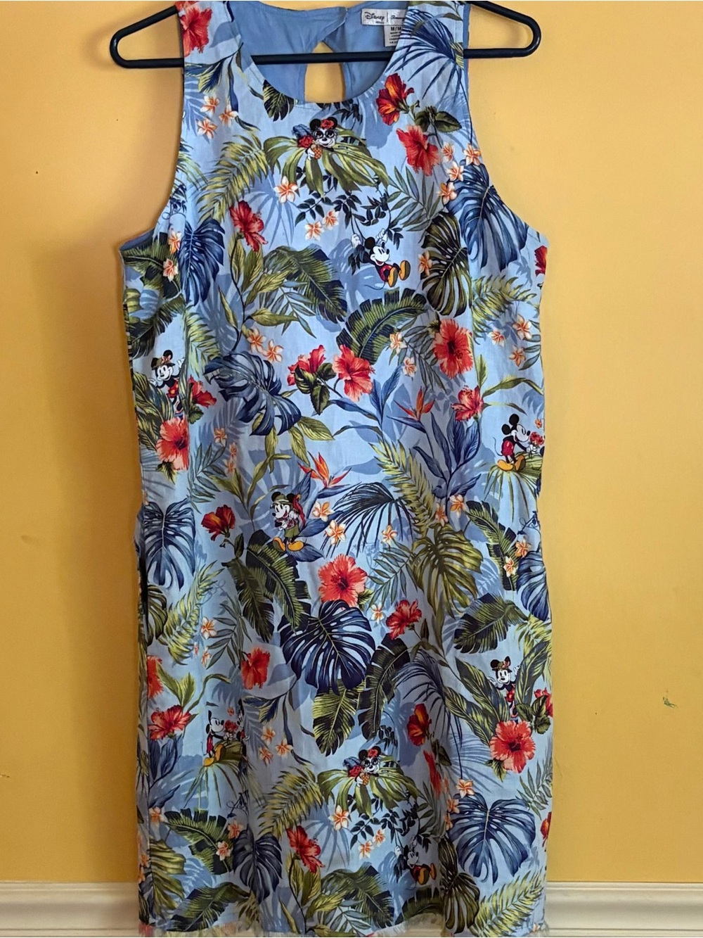 Tommy Bahama Disney Jungle Jubilee Sleeveless Shift Dress. Medium.